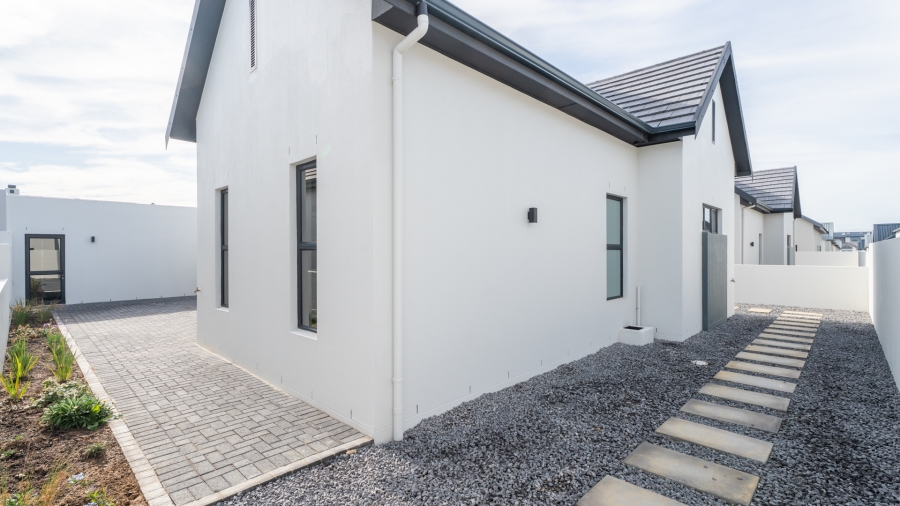 3 Bedroom Property for Sale in Sitari Country Estate Western Cape